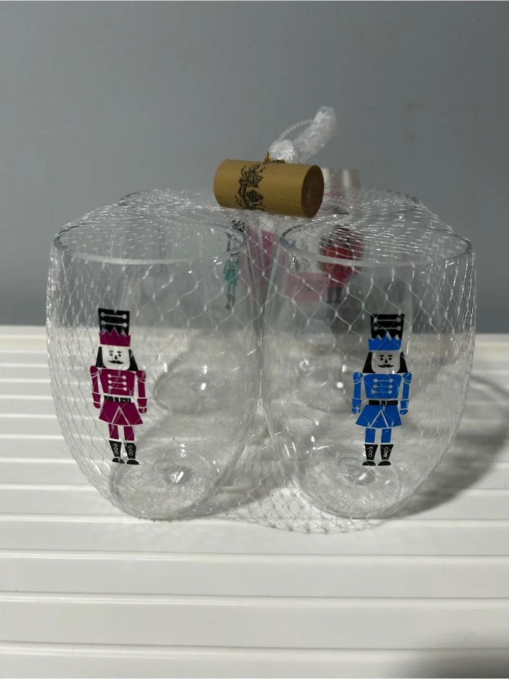 NWT Nutcracker Plastic Shatterproof Stemless Wine Glasses (16oz; set includes 4) - Picture 2 of 3